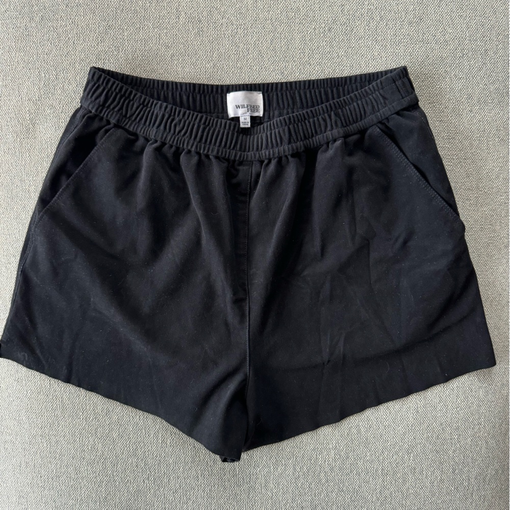 Short taille haute en velours Aritzia